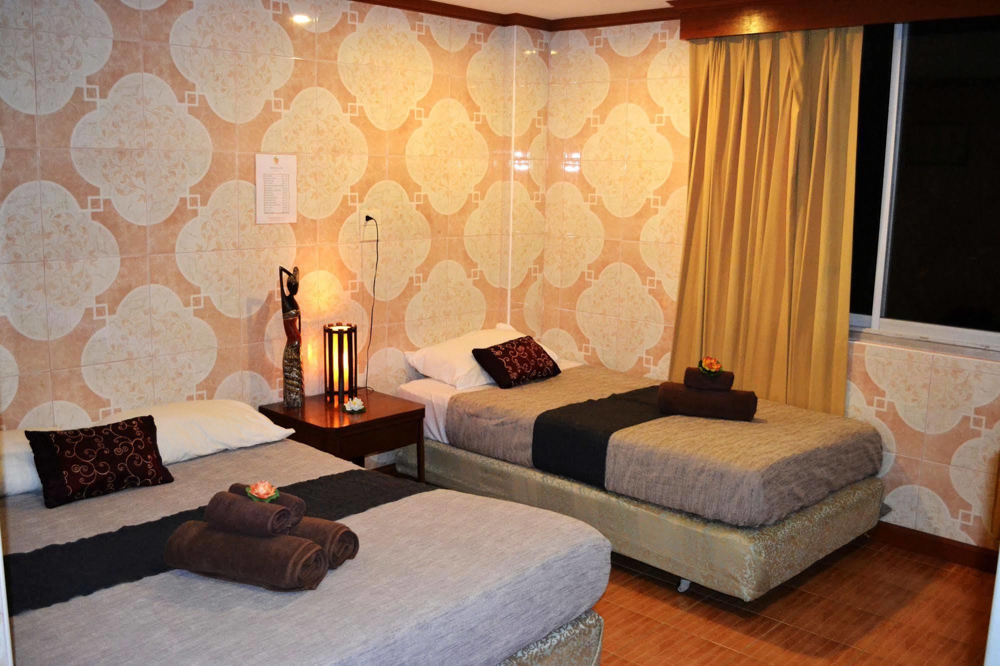 Welcome Marina Jomtien Beach Exterior photo