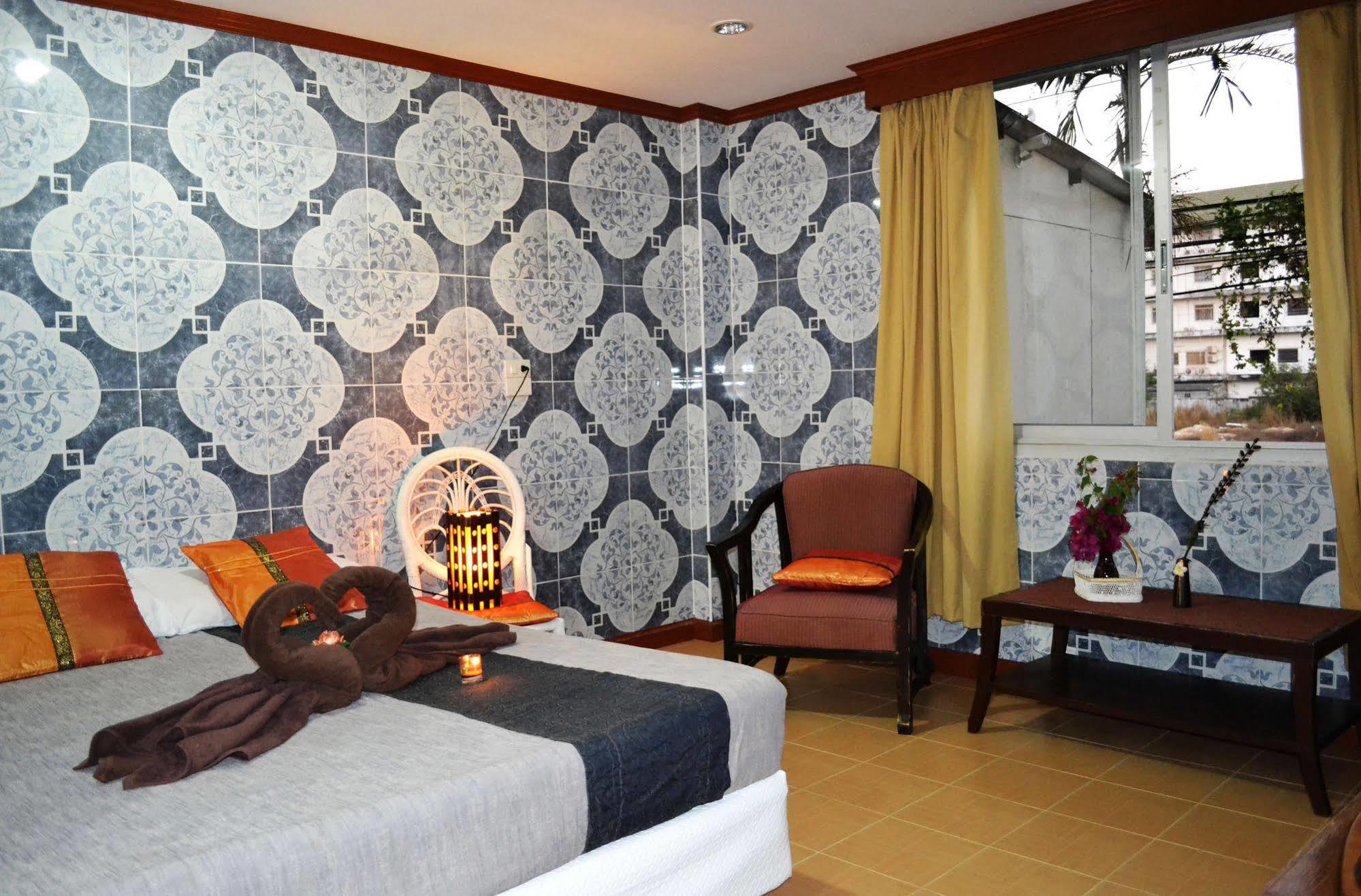 Welcome Marina Jomtien Beach Exterior photo
